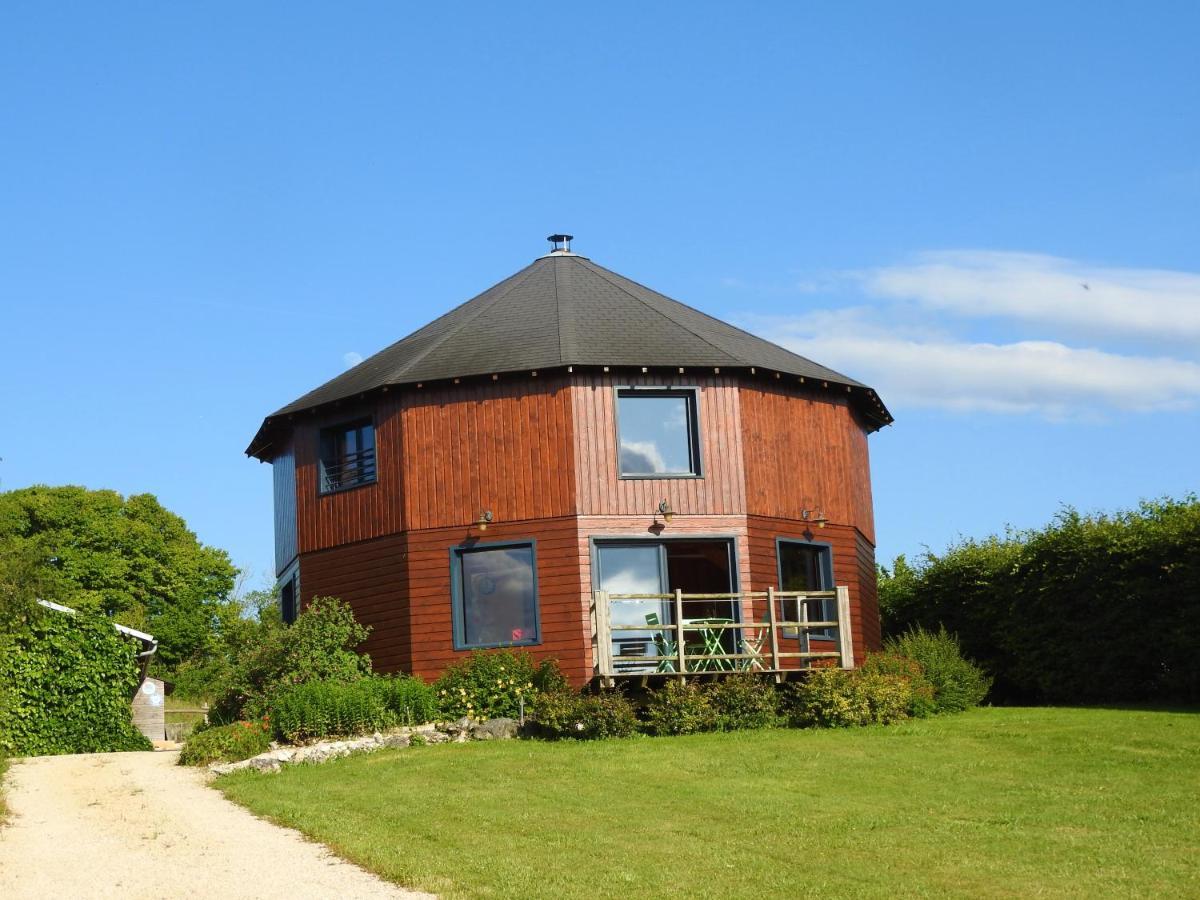 La Maison Ronde Et Ses 2 Cahutes Monthoiron Buitenkant foto