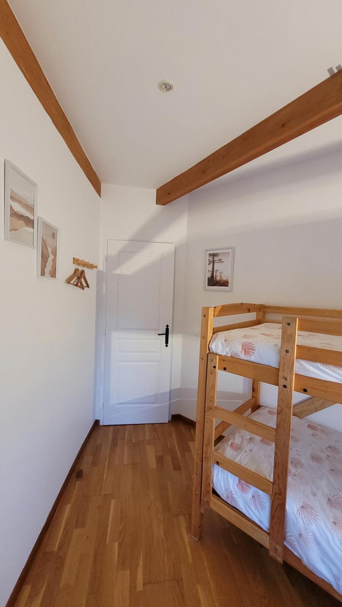 La Maison Ronde Et Ses 2 Cahutes Monthoiron Buitenkant foto